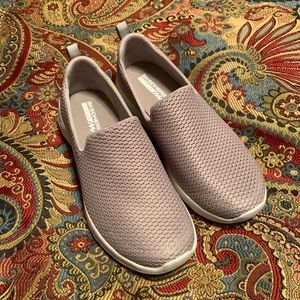 Sketchers Performance Go Walk Joy